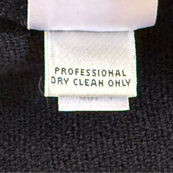 St. John Collection Skirt Santana Knit Pencil Cut Wool Classic Chic Black 2 - Picture 9 of 10